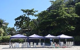 Casa Deliciosa em Condo c/ Piscina Frente ao Mar